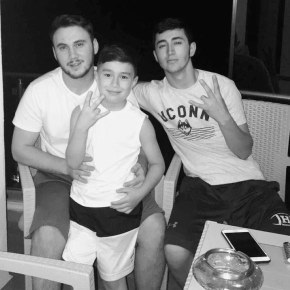 Meet your Posher, Ercan - Picture 1 of 1